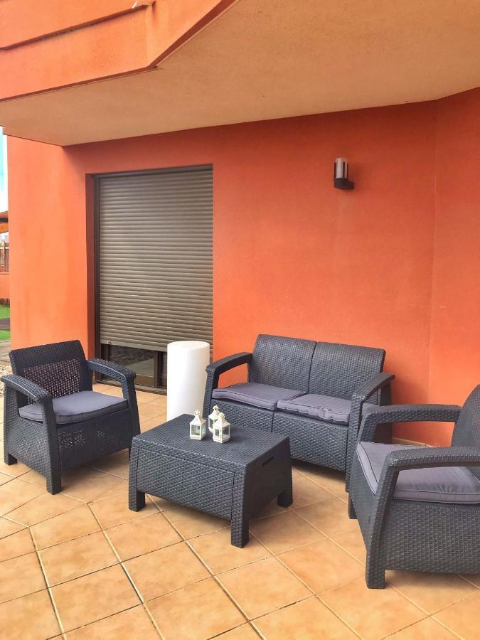 Beautiful Apartment In La Tejita With Pool Granadilla De Abona Exterior foto